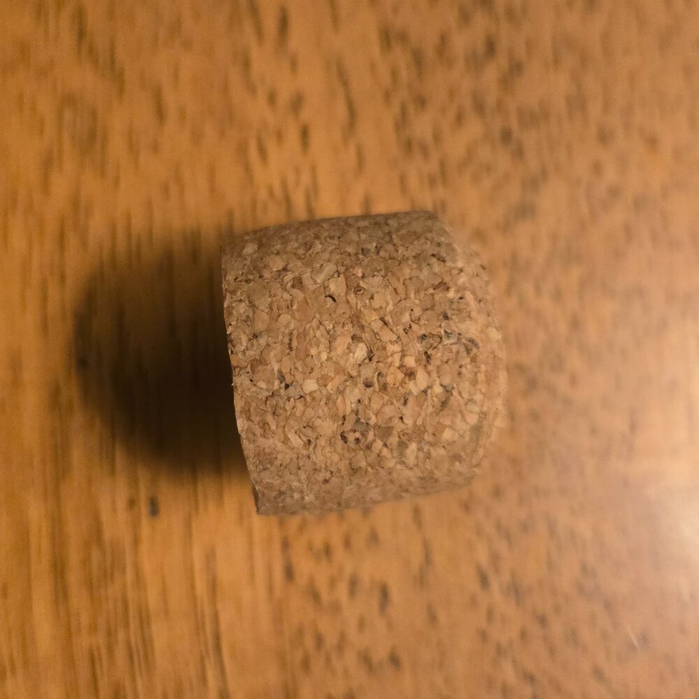 Brand New Hand Crafted Magnet Created from Champagne Cork Featuring Letter "W" - Picture 3 of 6